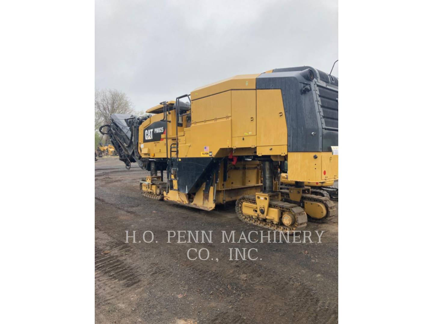 2019 Caterpillar PM 825 Cold Planer