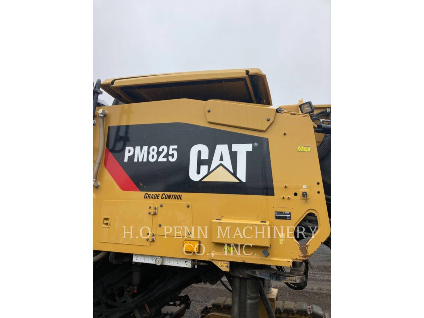 2019 Caterpillar PM 825 Cold Planer