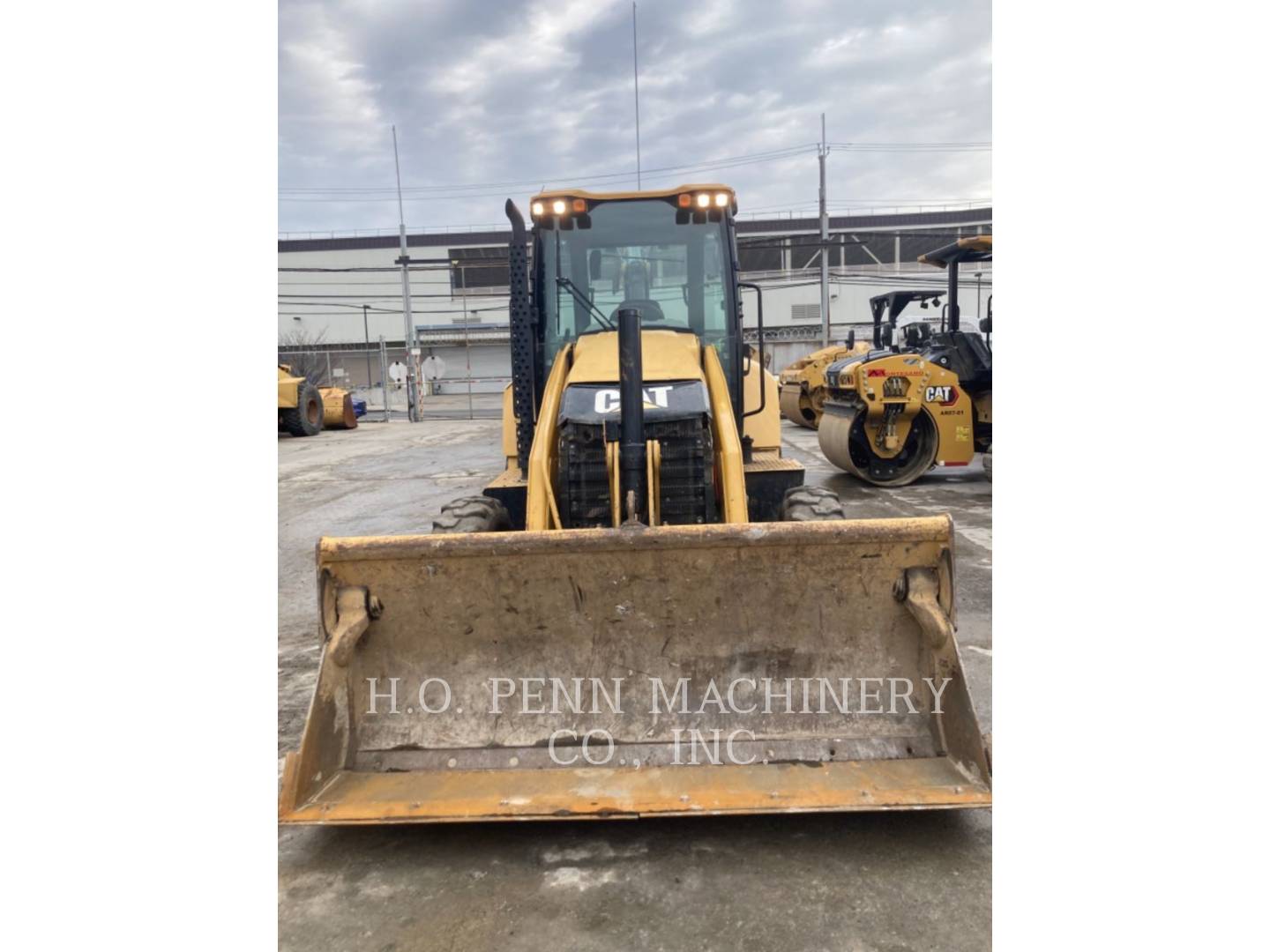 2017 Caterpillar 430F2ST Tractor Loader Backhoe