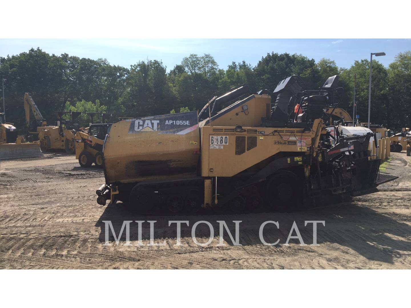 2012 Caterpillar AP1055E Paver