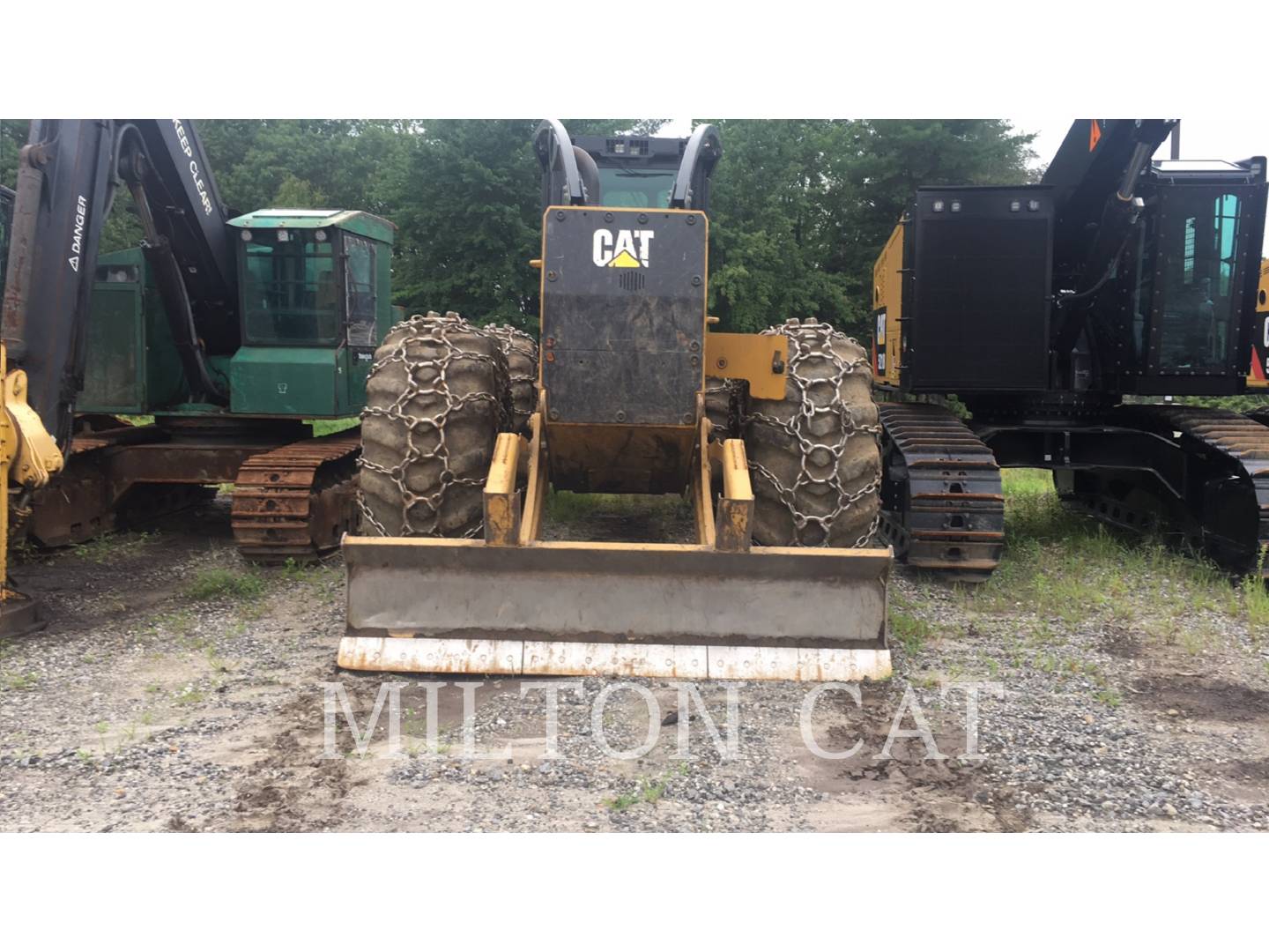 2015 Caterpillar 555D Skidder