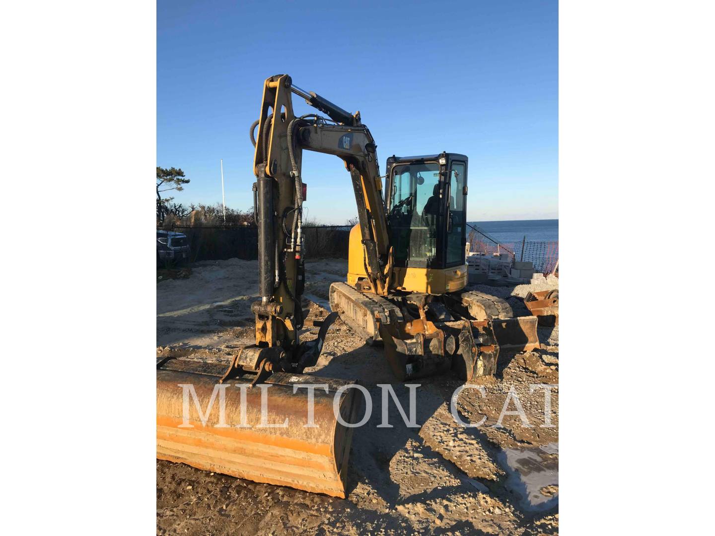 2018 Caterpillar 305.5E 2CR Excavator