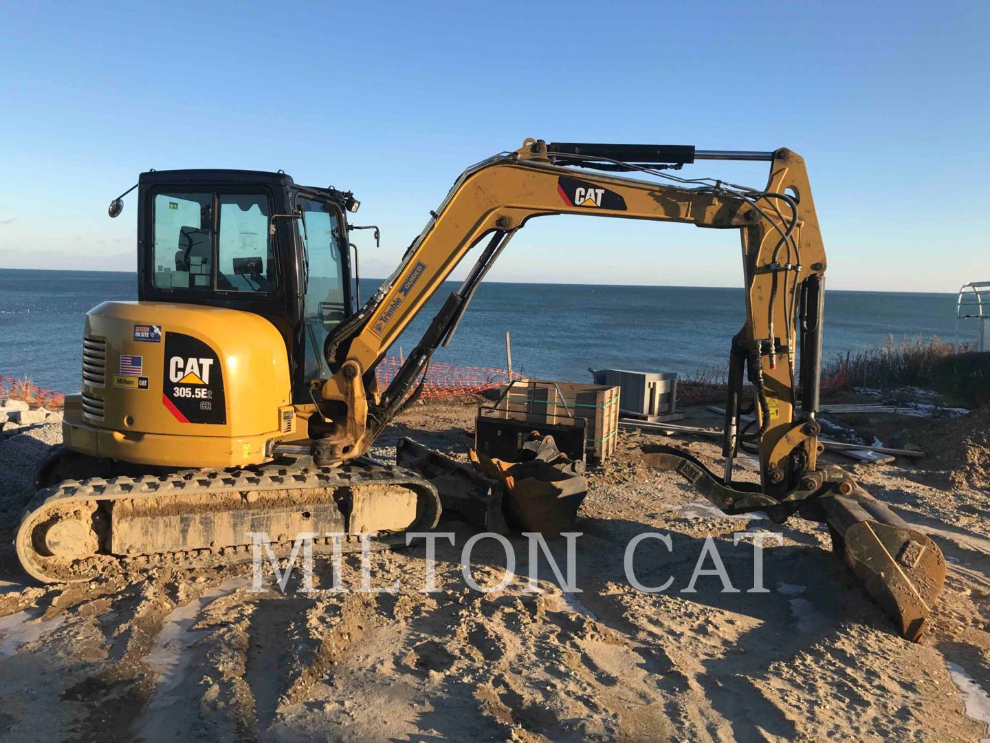 2018 Caterpillar 305.5E 2CR Excavator