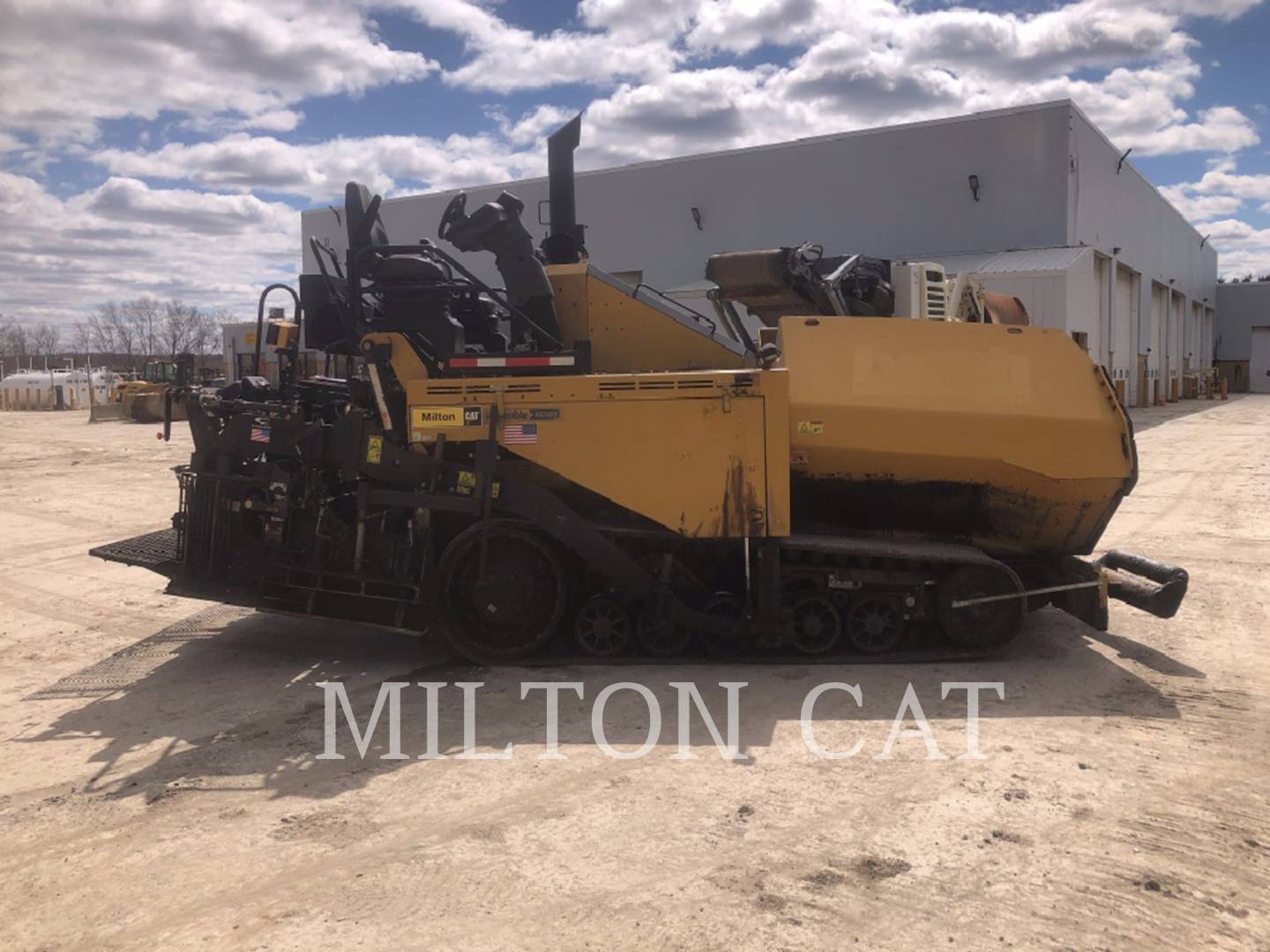 2015 Caterpillar AP1055F Paver