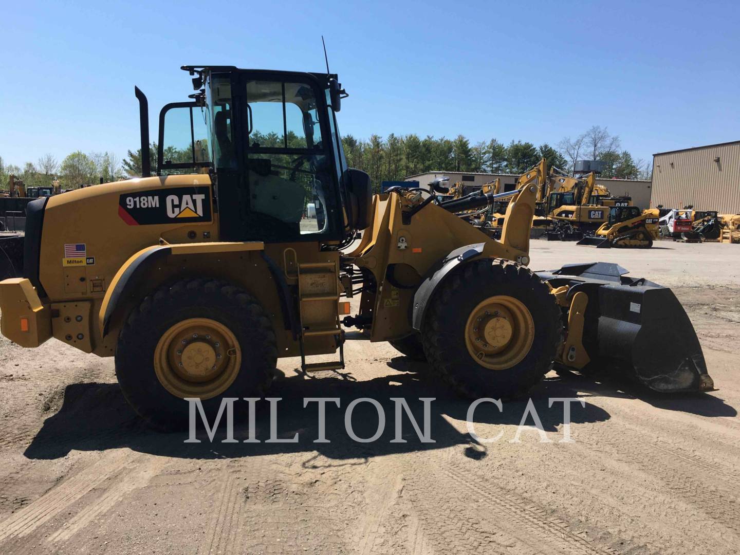 2019 Caterpillar 918M Wheel Loader