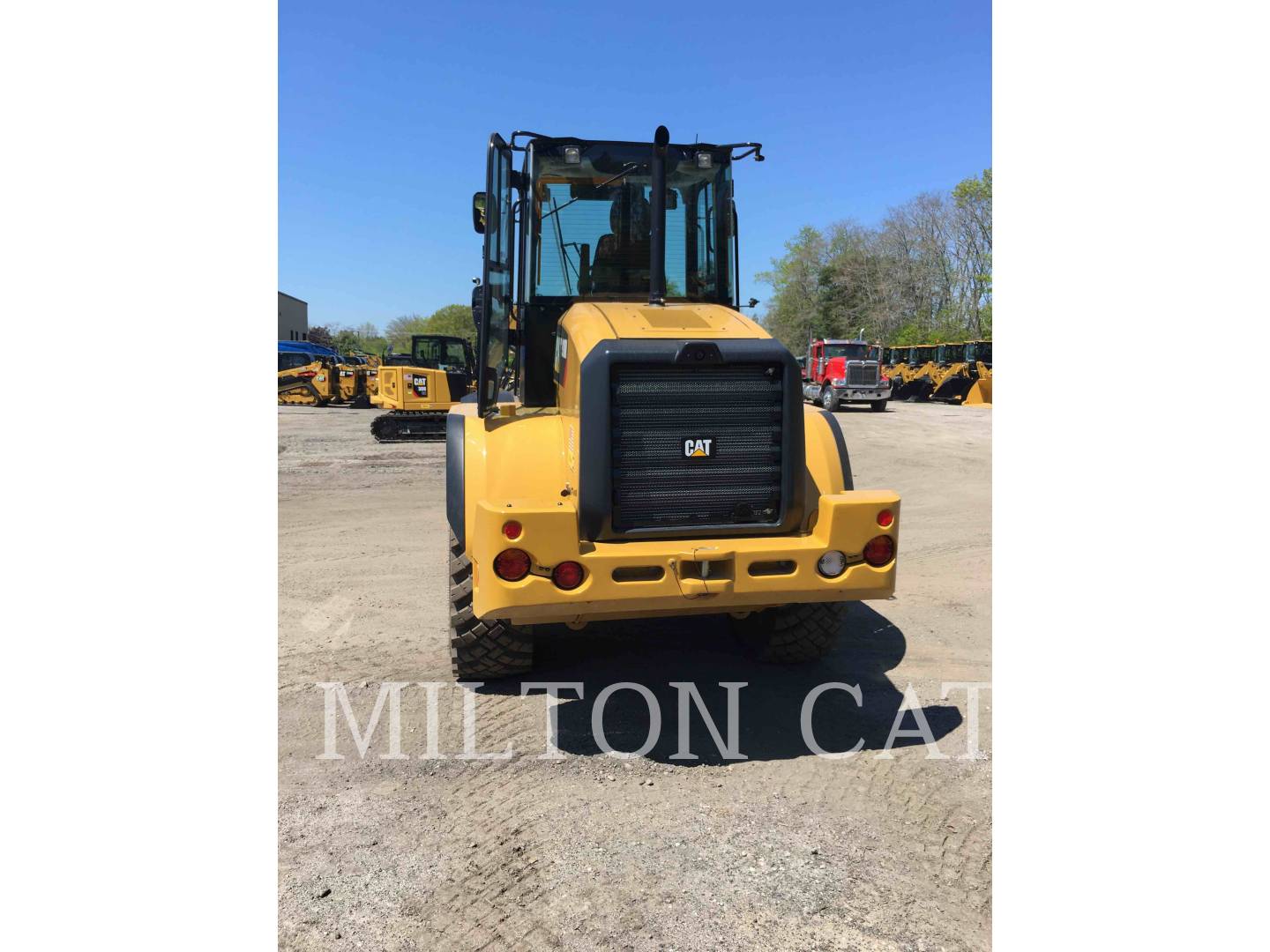 2019 Caterpillar 918M Wheel Loader