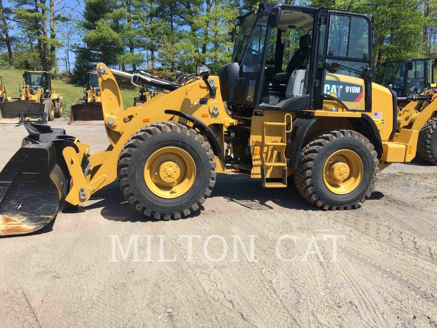 2019 Caterpillar 918M Wheel Loader