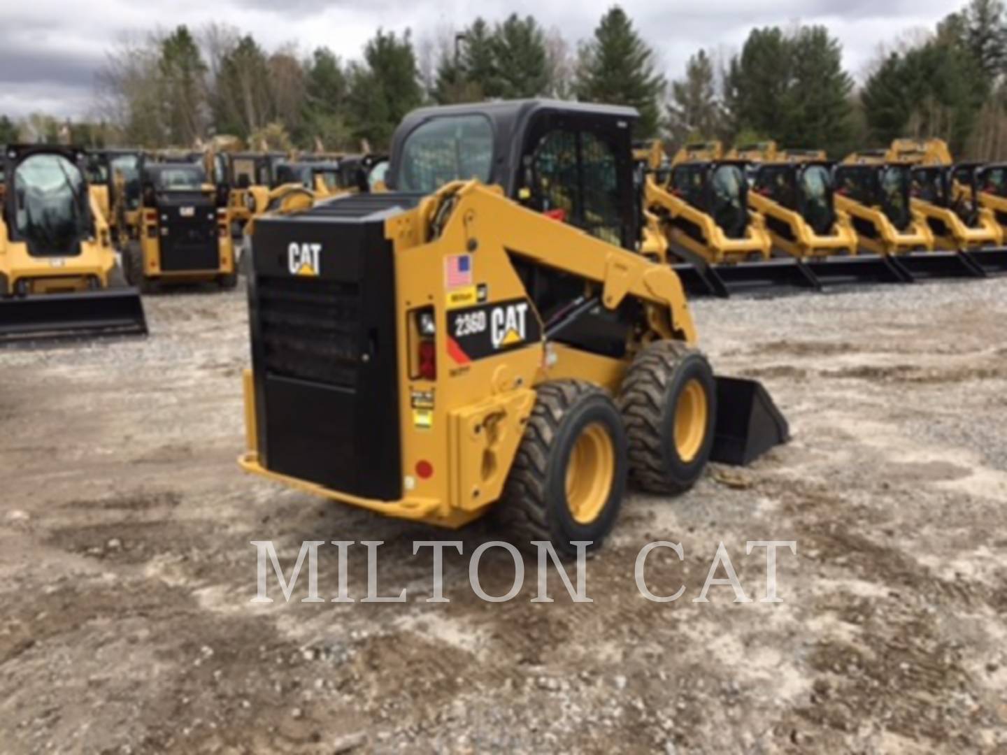 2016 Caterpillar 236D Skid Steer Loader