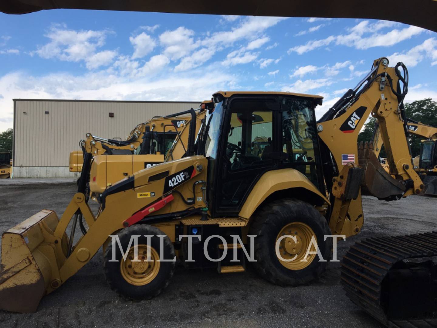 2015 Caterpillar 420F 2 ST Tractor Loader Backhoe