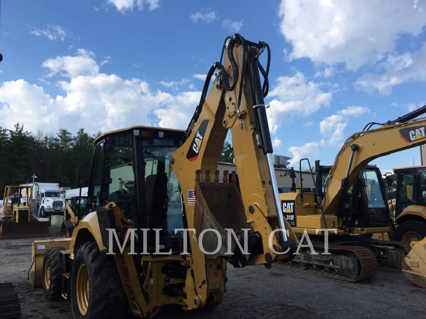 2015 Caterpillar 420F 2 ST Tractor Loader Backhoe