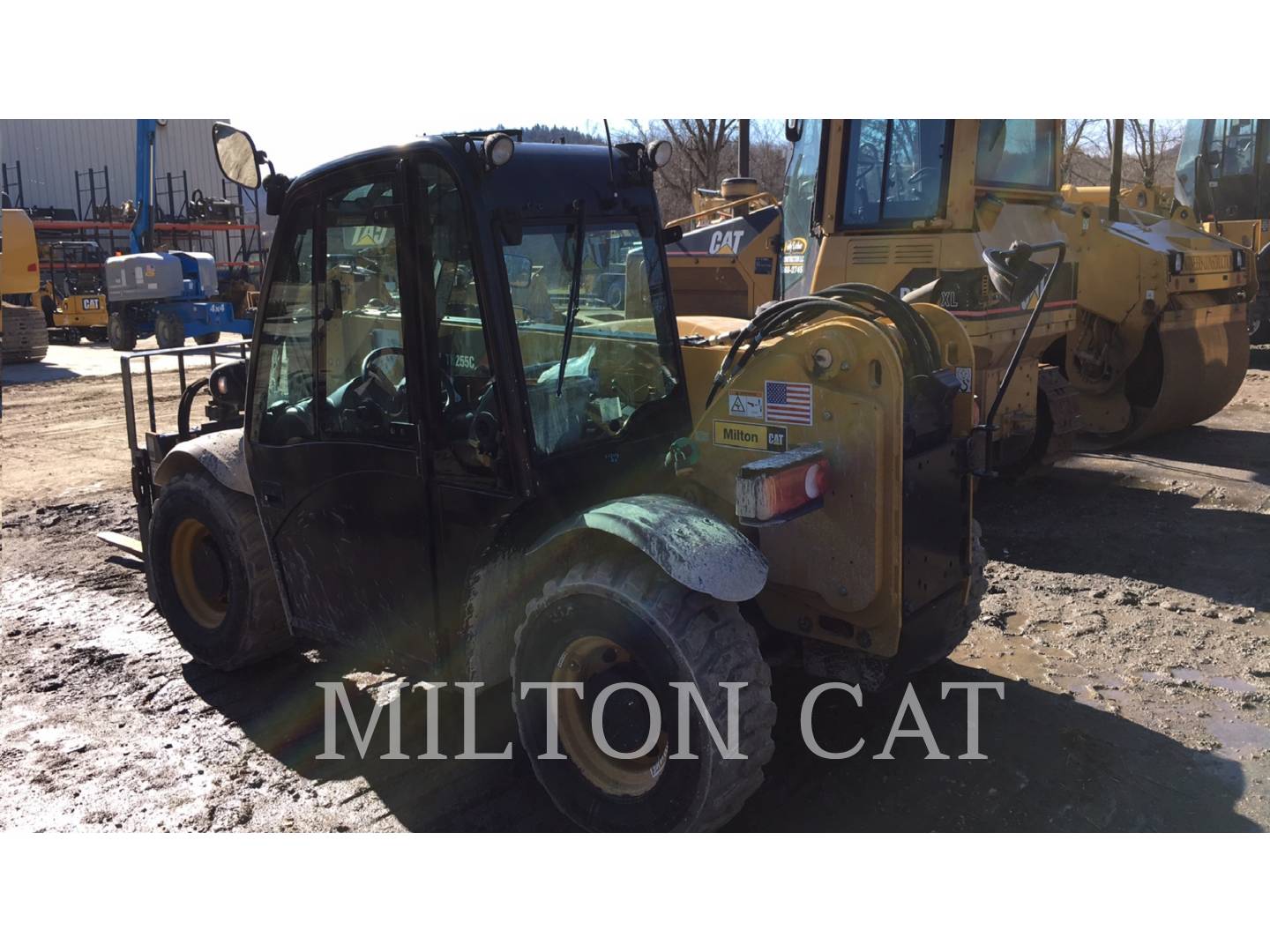 2014 Caterpillar TH255C TeleHandler