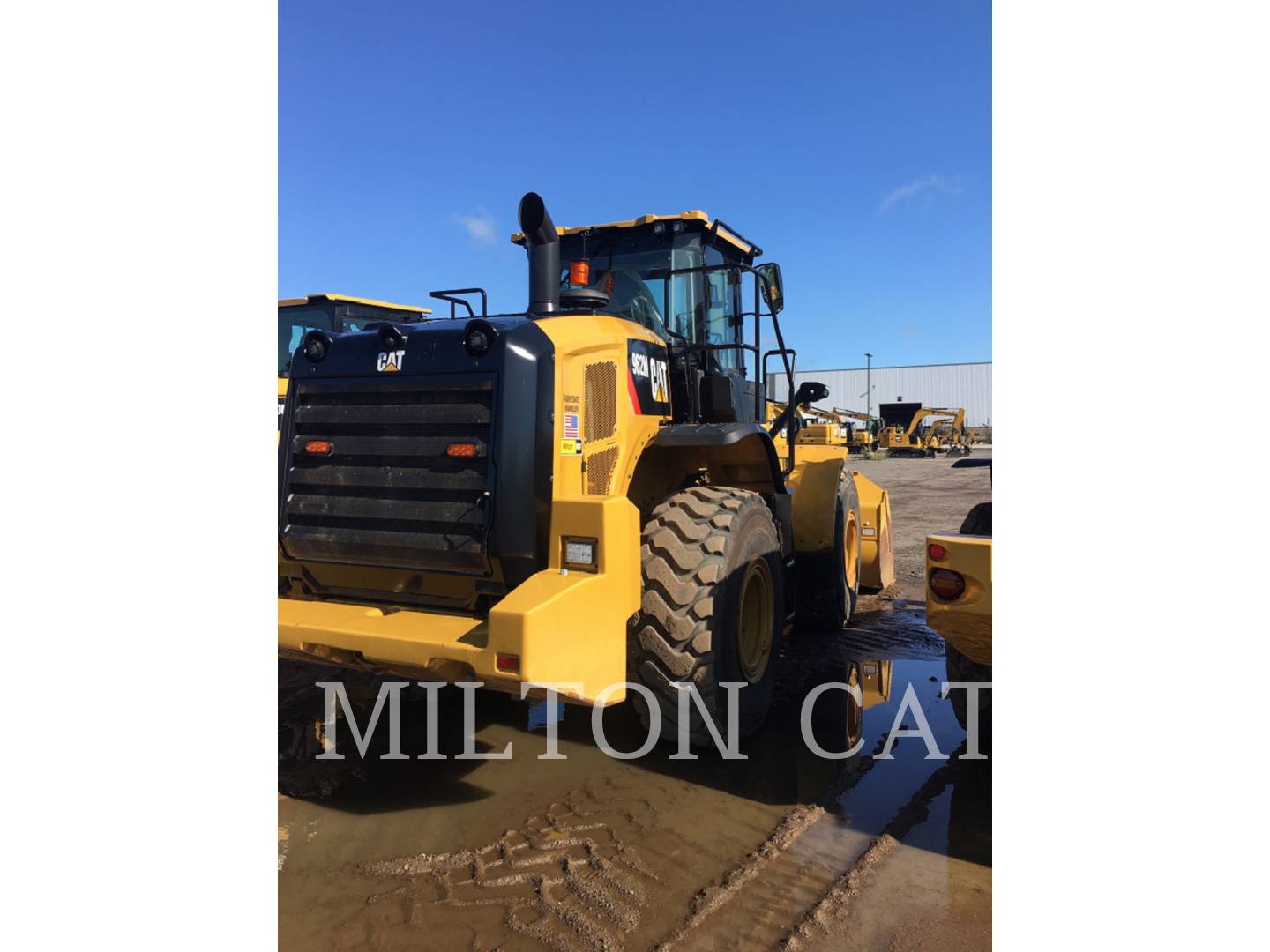 2018 Caterpillar 962M Wheel Loader