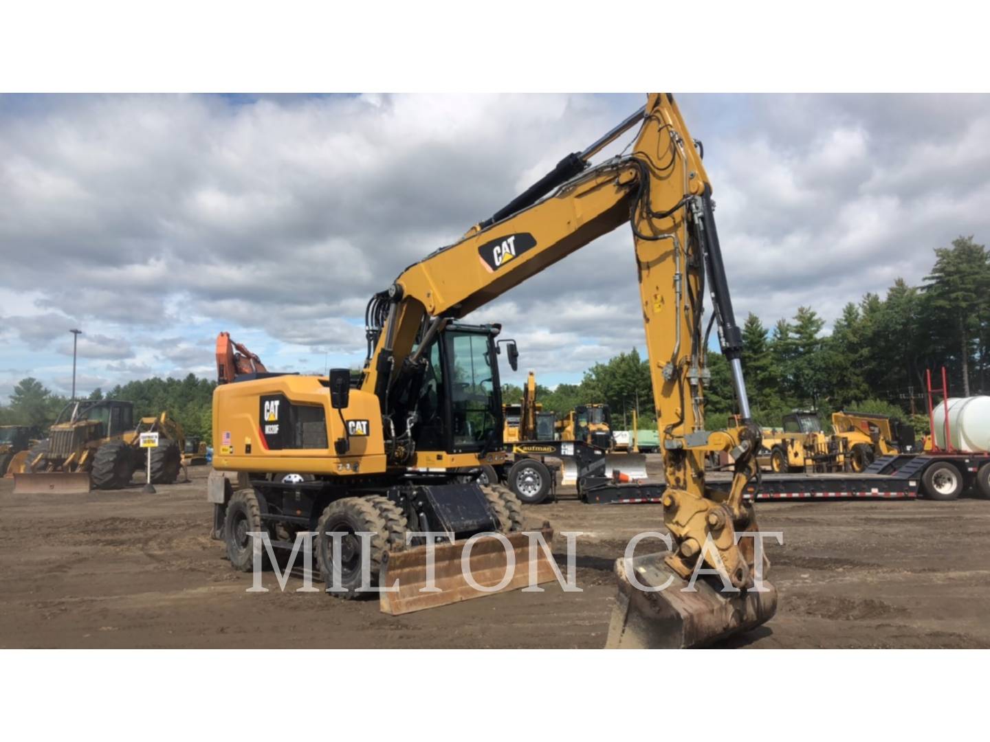 2016 Caterpillar M320F Excavator