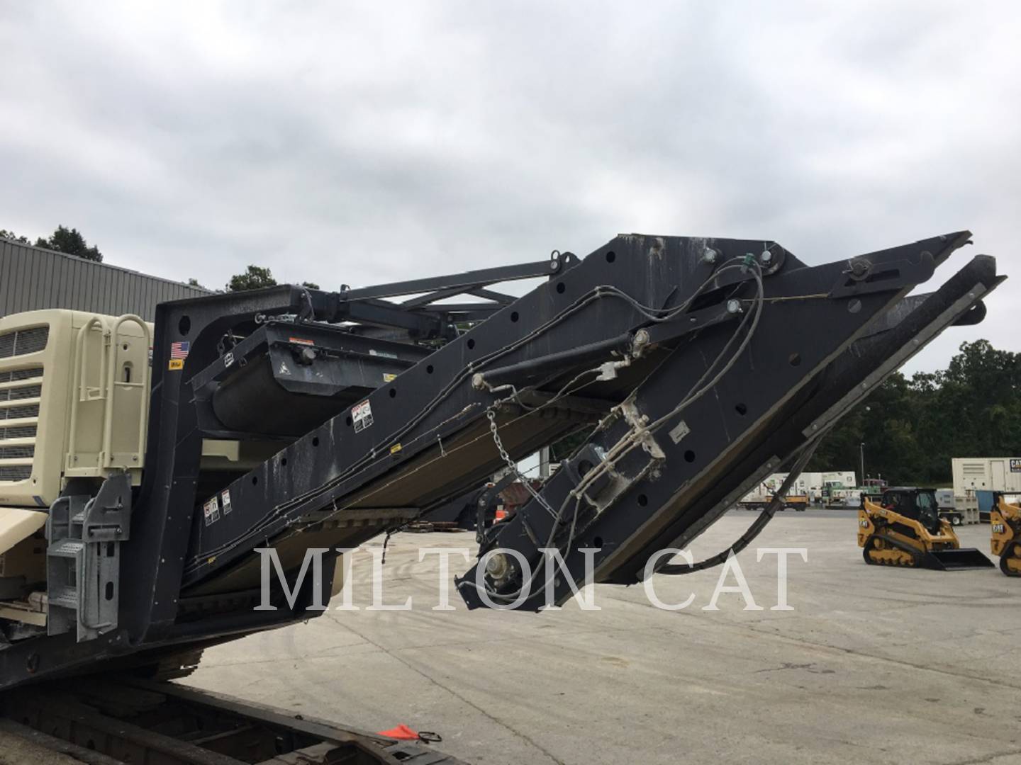 2018 Detson LT106 Crusher