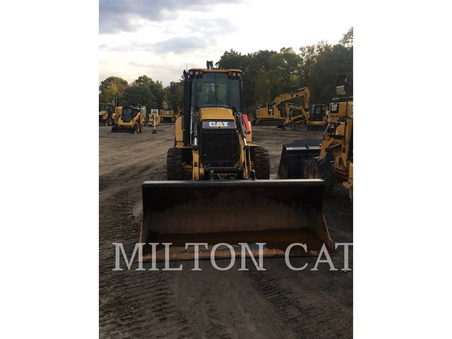 2016 Caterpillar 420F 2 IT Tractor Loader Backhoe