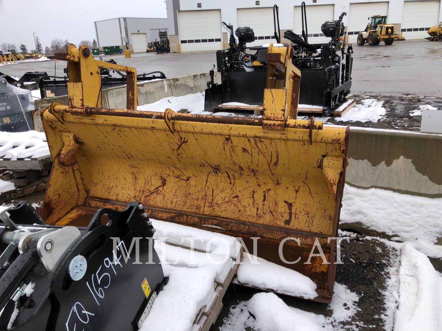 2014 Caterpillar 1.3 CY MP BUCKET & FORKS Bucket