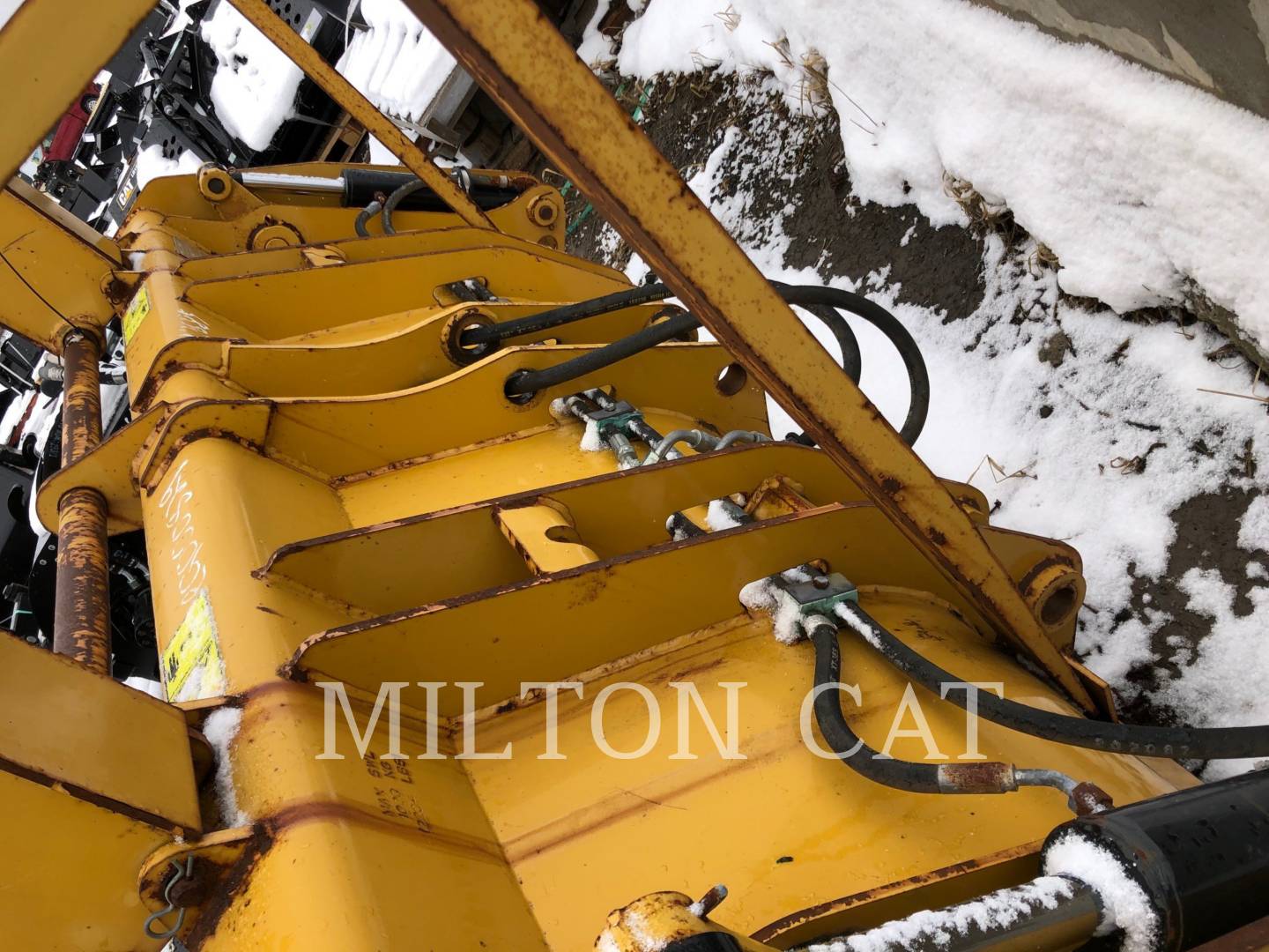 2014 Caterpillar 1.3 CY MP BUCKET & FORKS Bucket