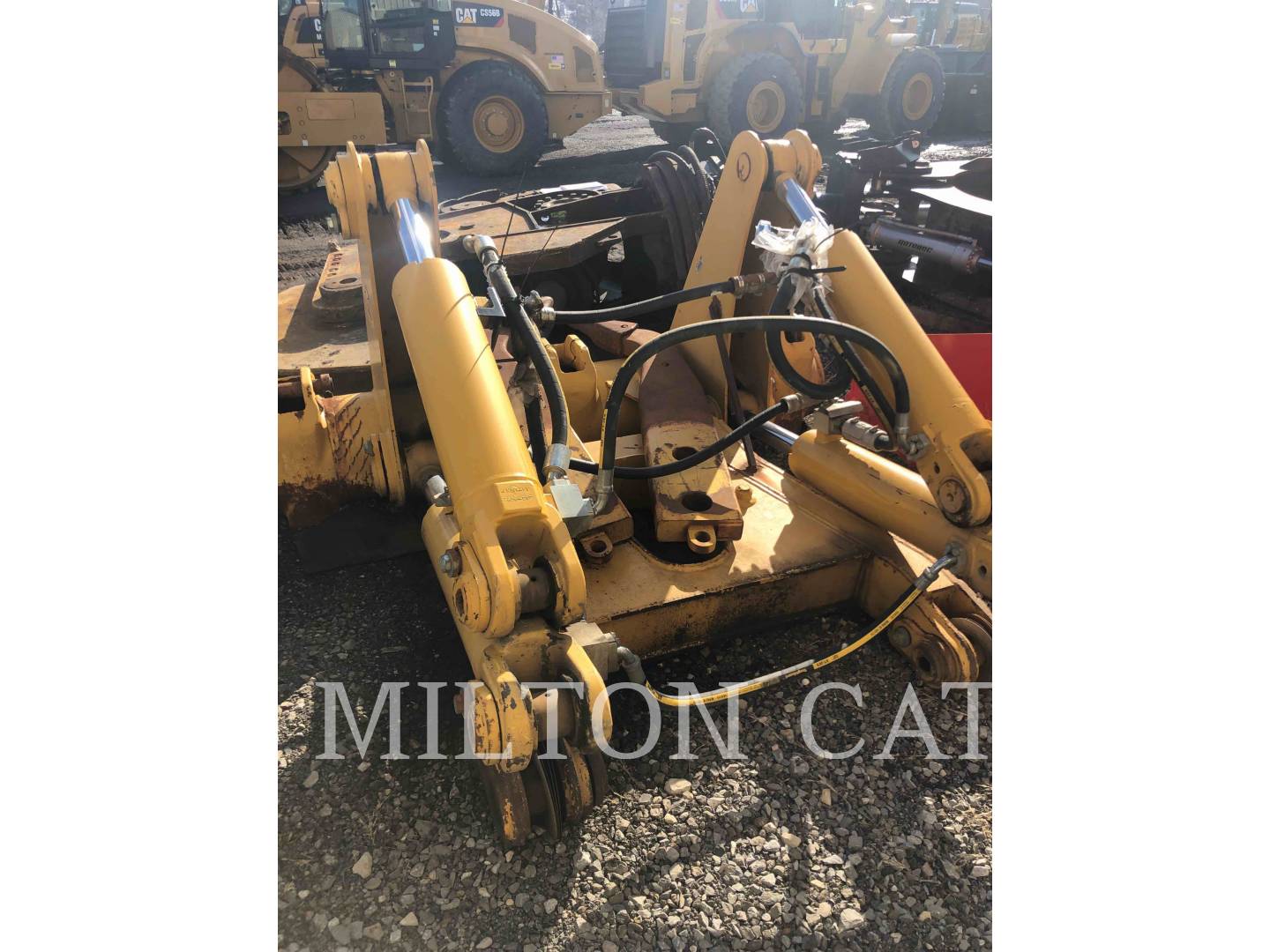 2016 Caterpillar MS RIPPER Ripper