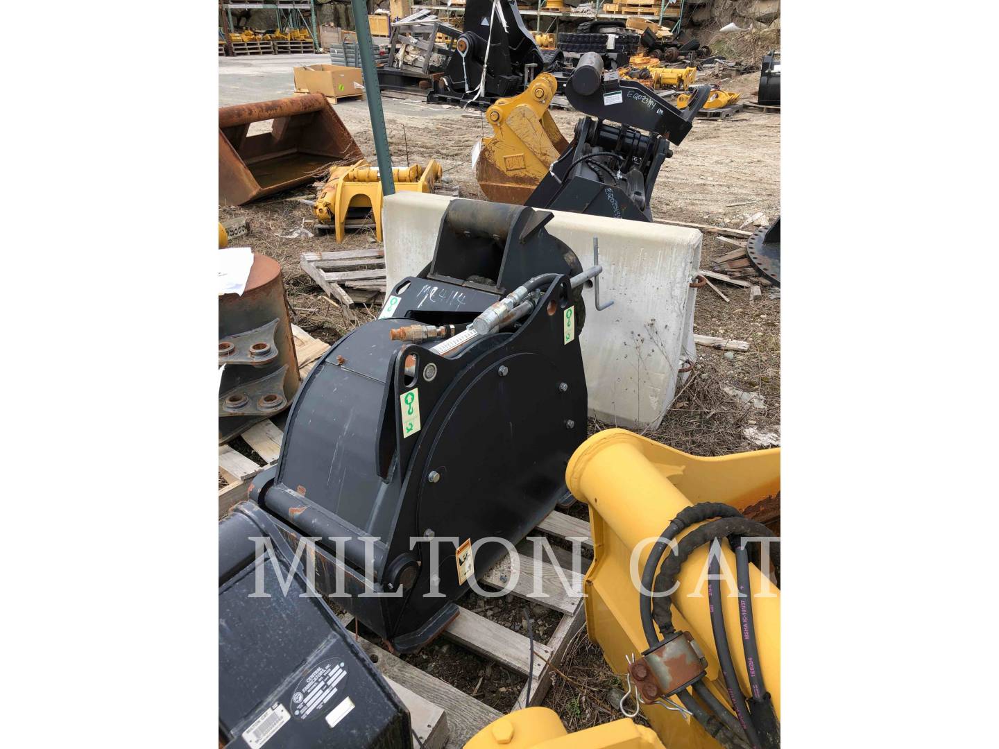 2014 Caterpillar PC404 Cold Planer