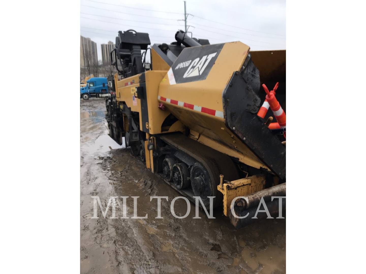 2010 Caterpillar AP655D Paver