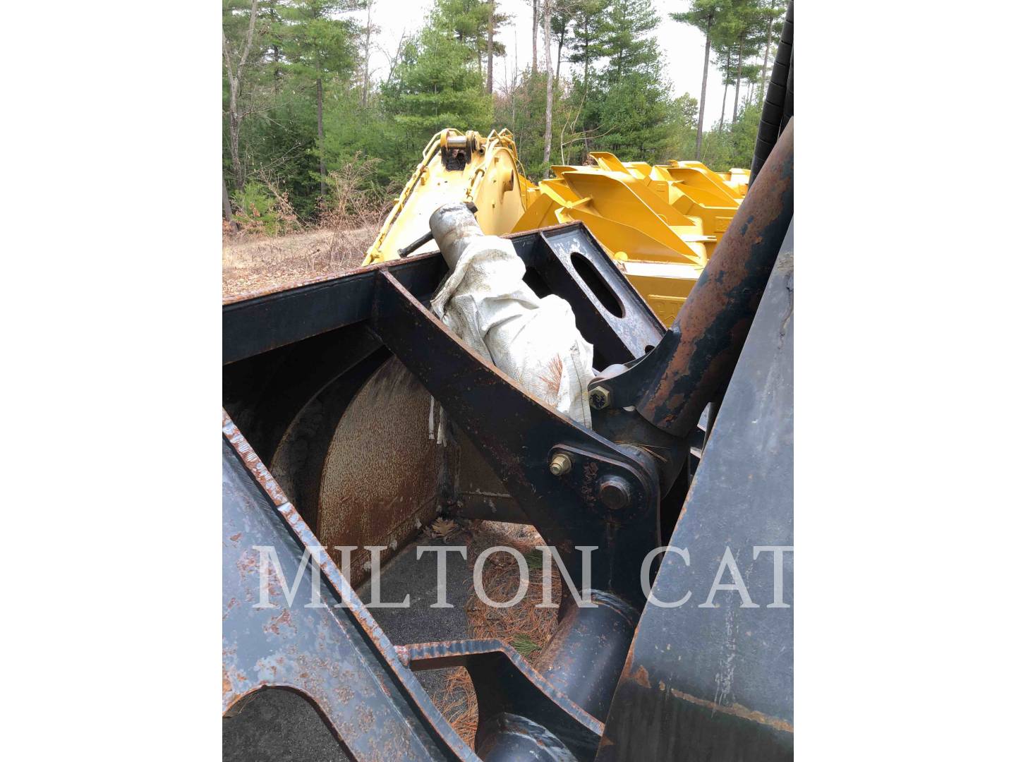 2017 Misc 72" CLAM SHELL Bucket