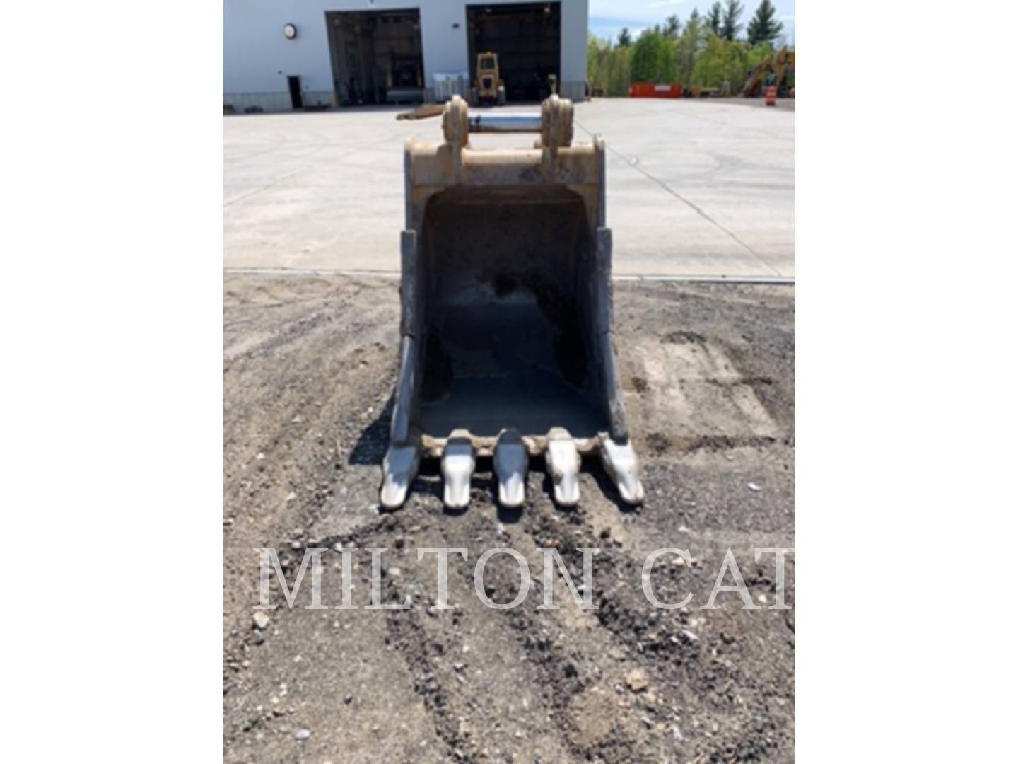 2019 Caterpillar 42â? SD BUCKET Bucket