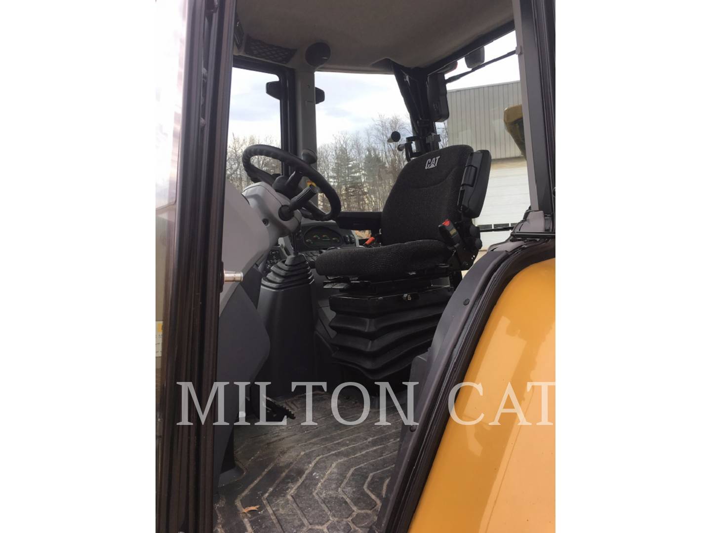 2018 Caterpillar 415F2 Tractor Loader Backhoe