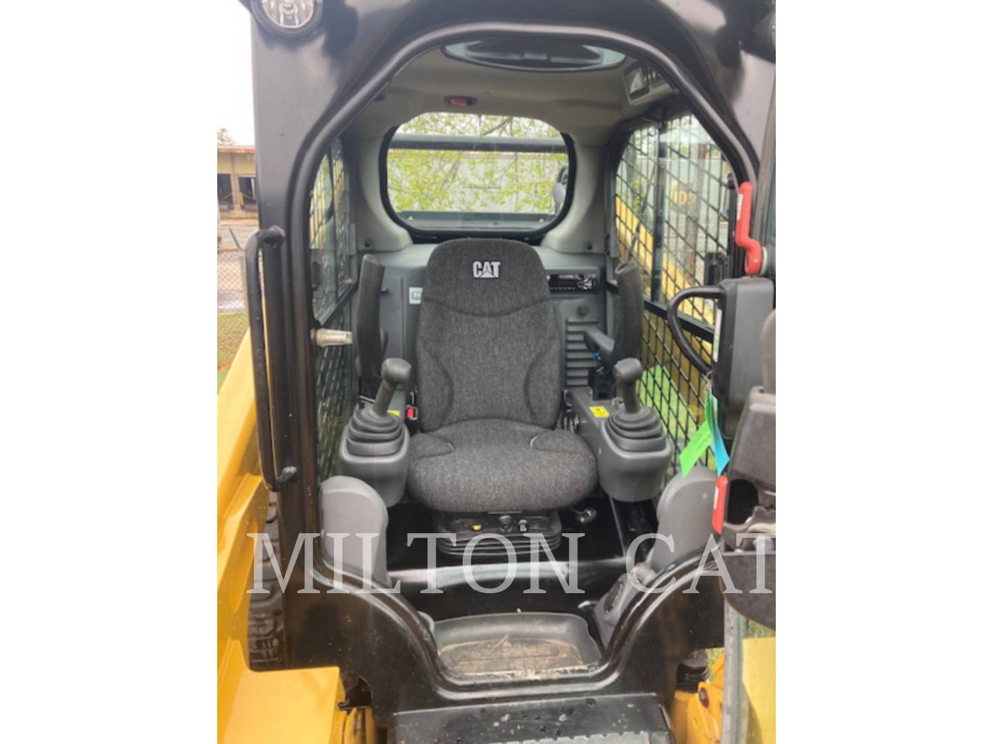 2018 Caterpillar 262D Skid Steer Loader