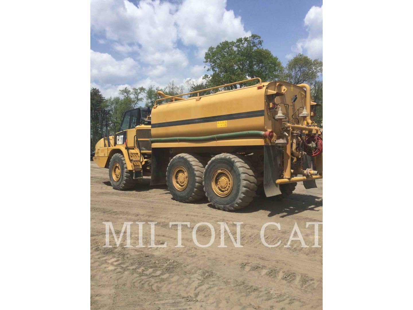 2015 Caterpillar 725C WW Articulated Truck