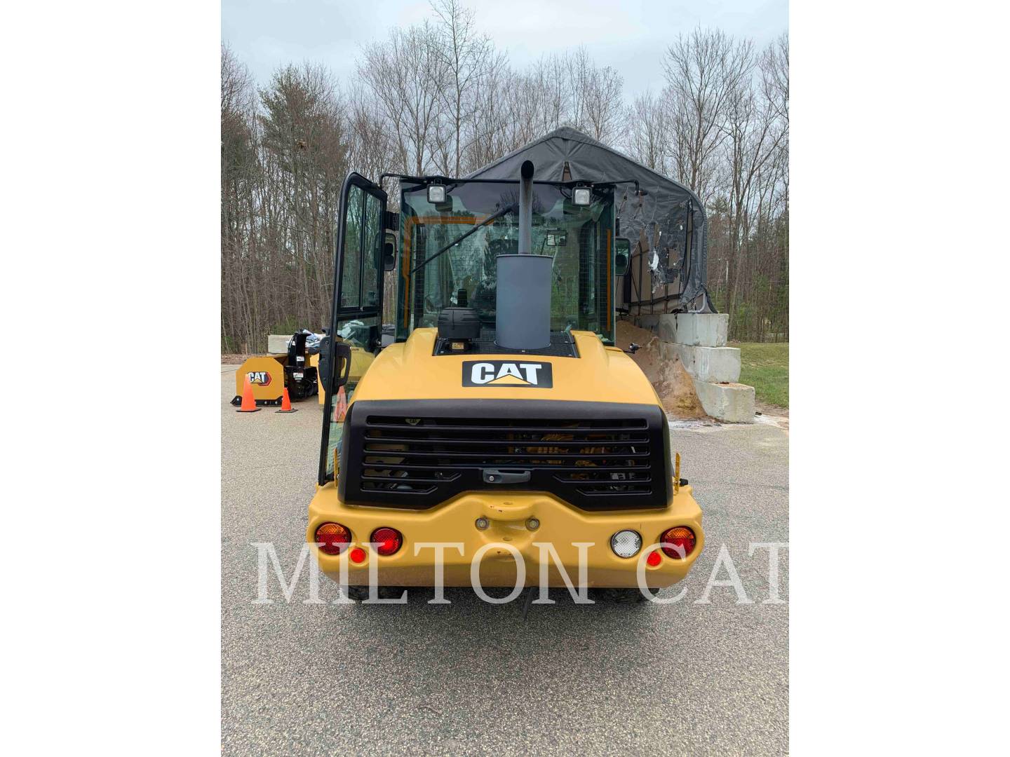 2015 Caterpillar 906H2 Wheel Loader