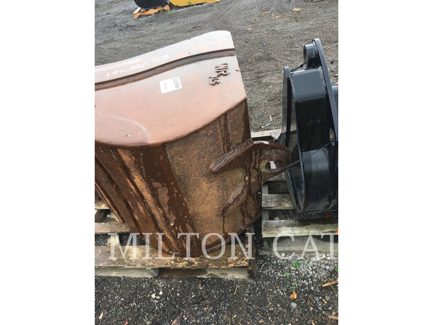 2016 Misc 36" PINLOCK BUCKET Bucket