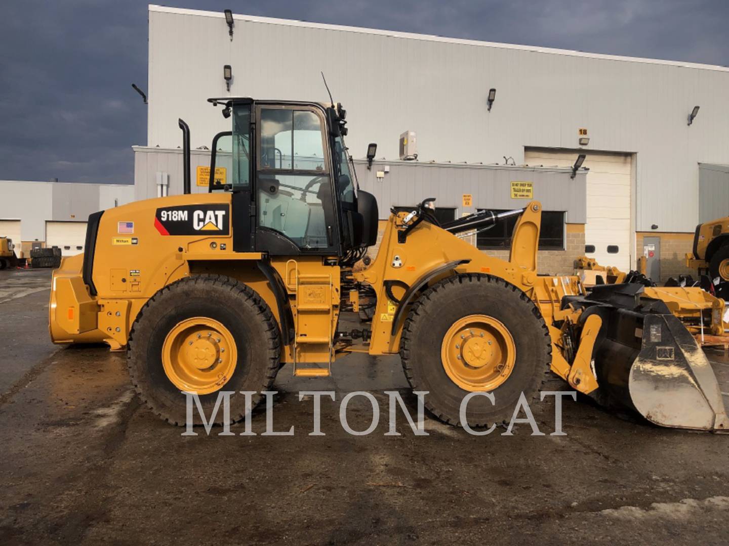 2018 Caterpillar 918M Wheel Loader