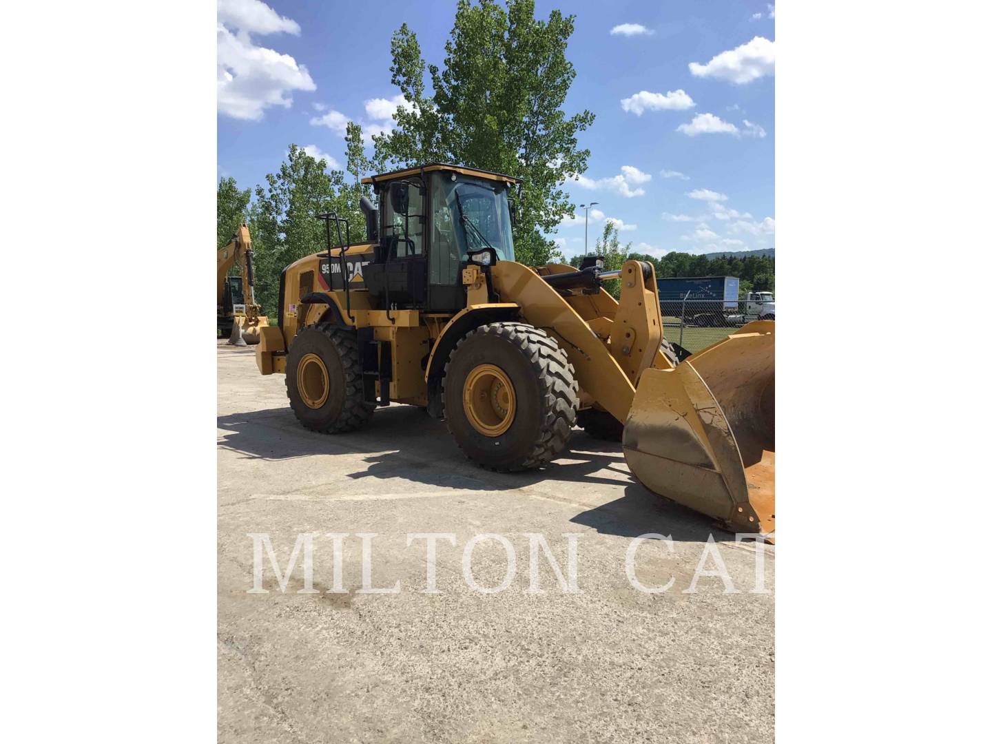 2018 Caterpillar 950M Wheel Loader