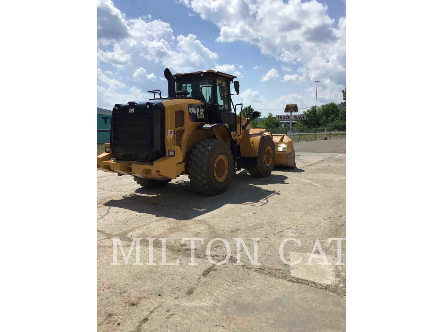 2018 Caterpillar 950M Wheel Loader