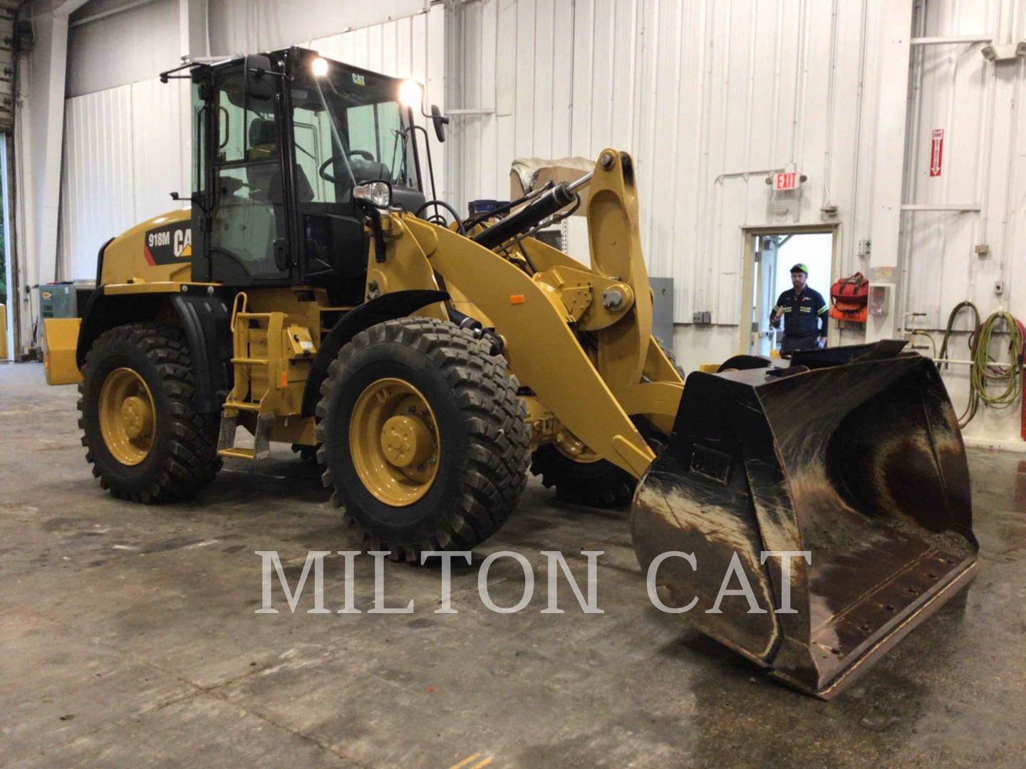 2019 Caterpillar 918M Wheel Loader