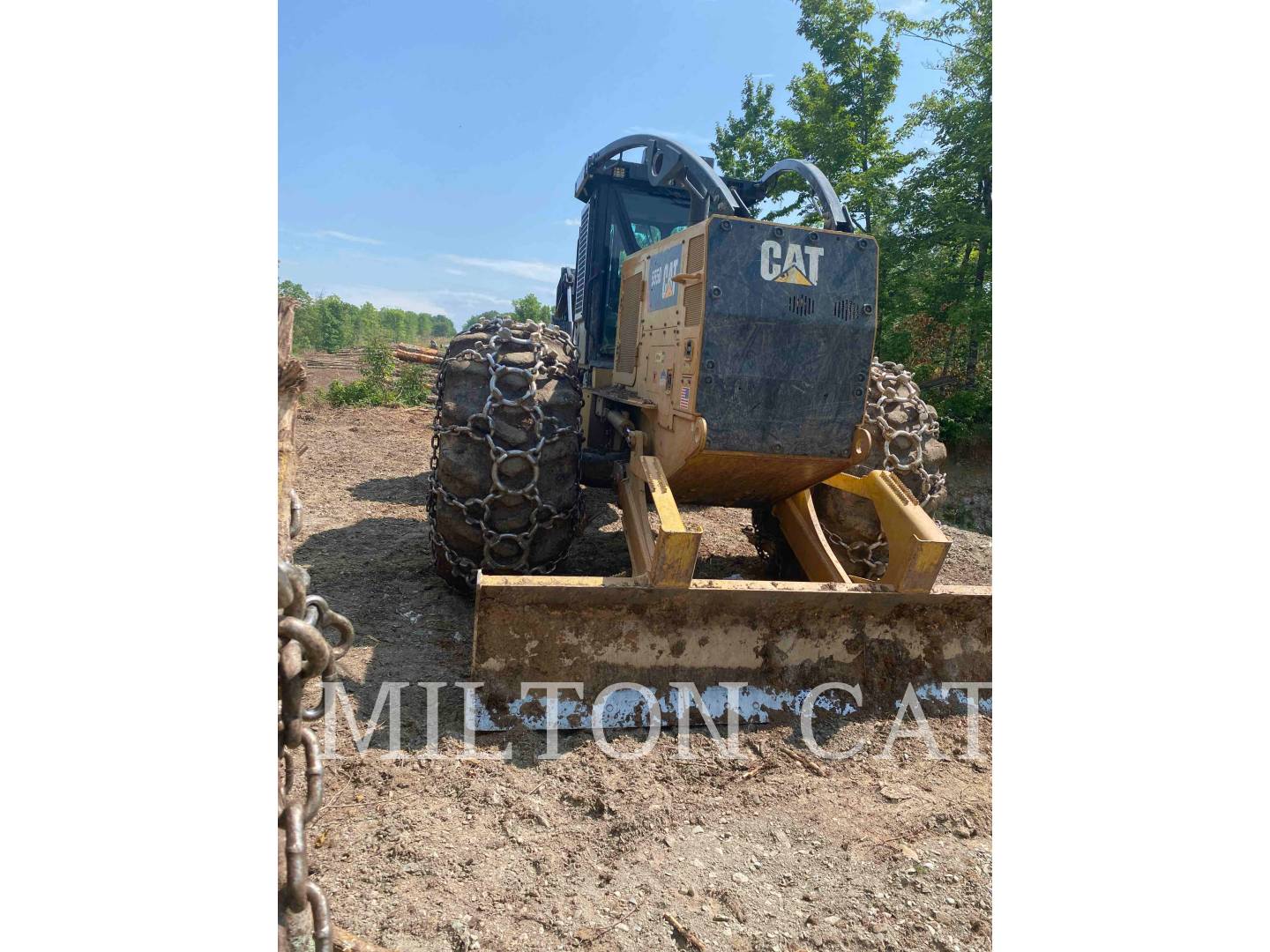 2019 Caterpillar 555D Skidder