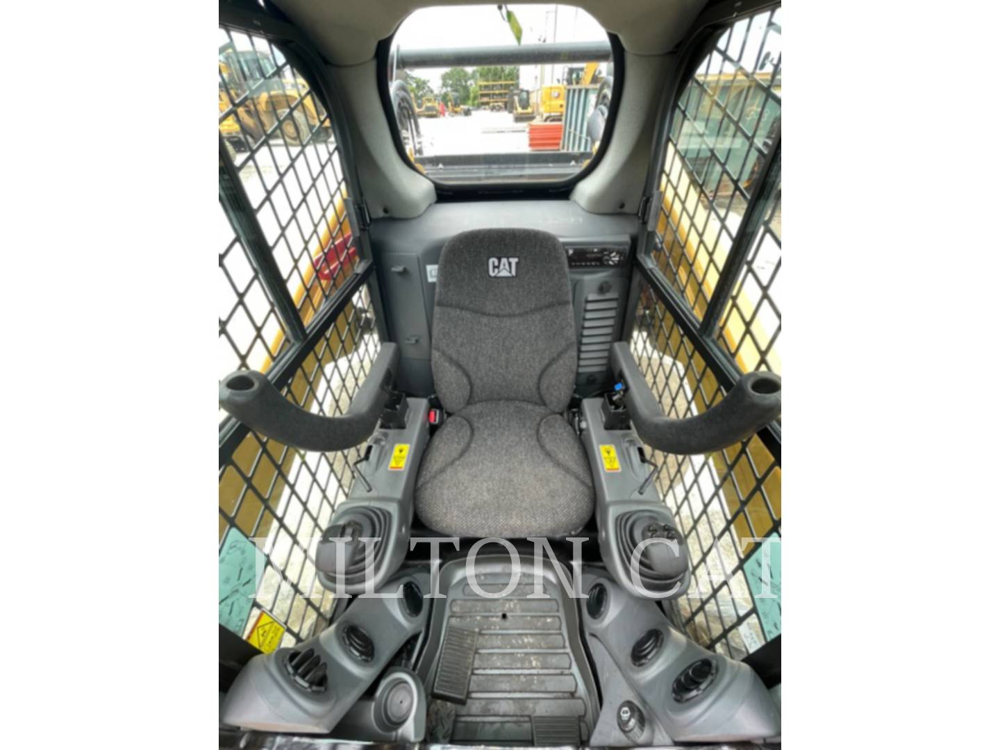 2017 Caterpillar 262D Skid Steer Loader