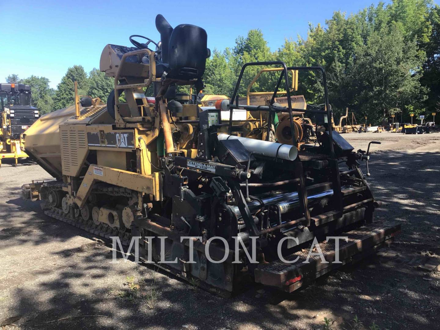 2001 Caterpillar AP650B Paver