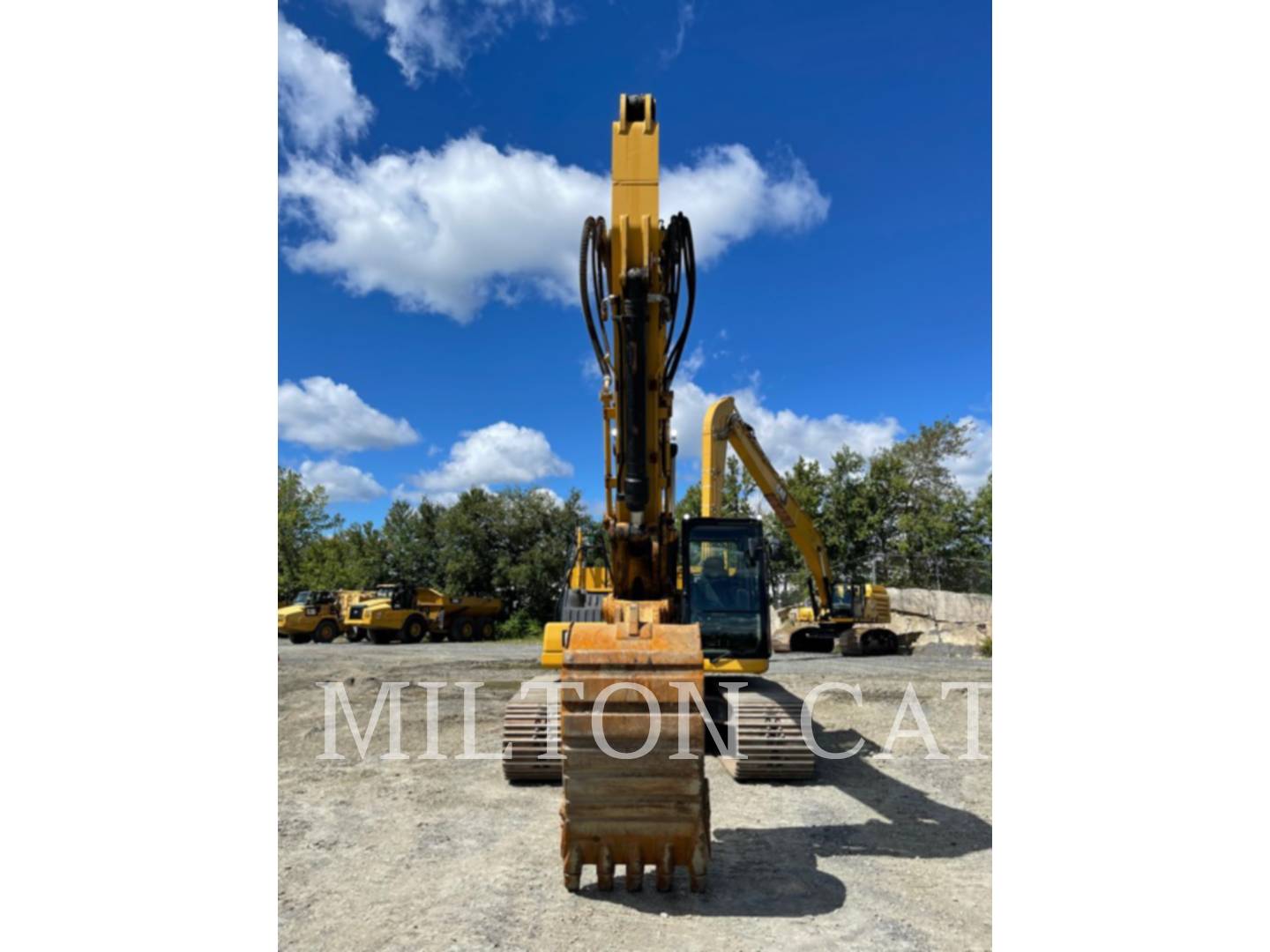 2019 Caterpillar 323-07 Excavator