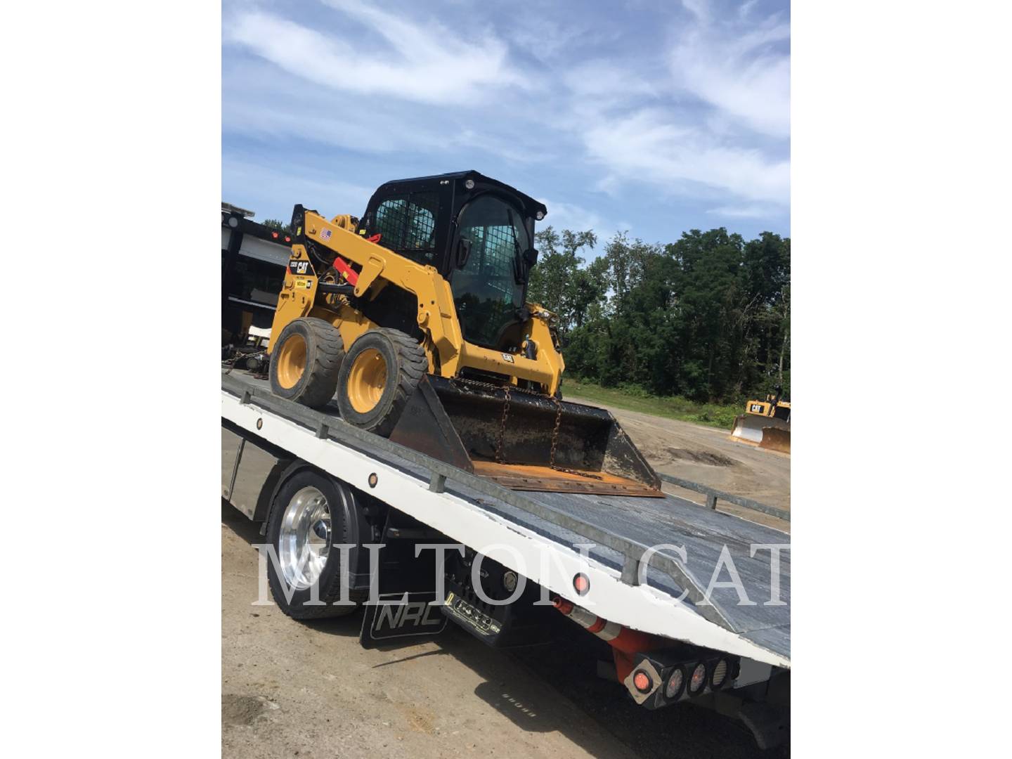 2019 Caterpillar 232D Skid Steer Loader