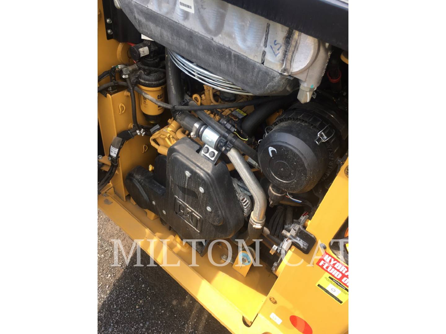 2019 Caterpillar 232D Skid Steer Loader