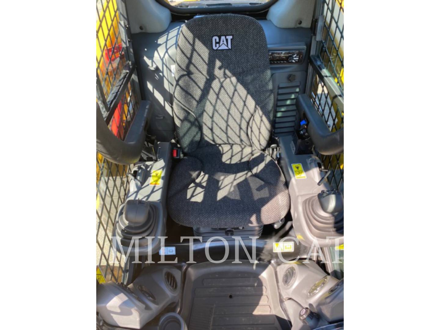 2019 Caterpillar 232D Skid Steer Loader
