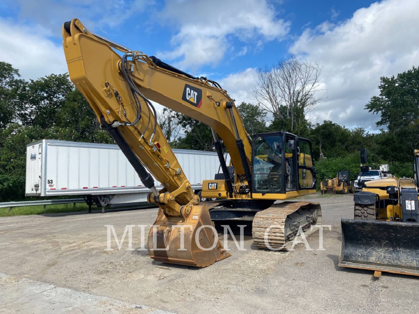 2019 Caterpillar 330 Excavator