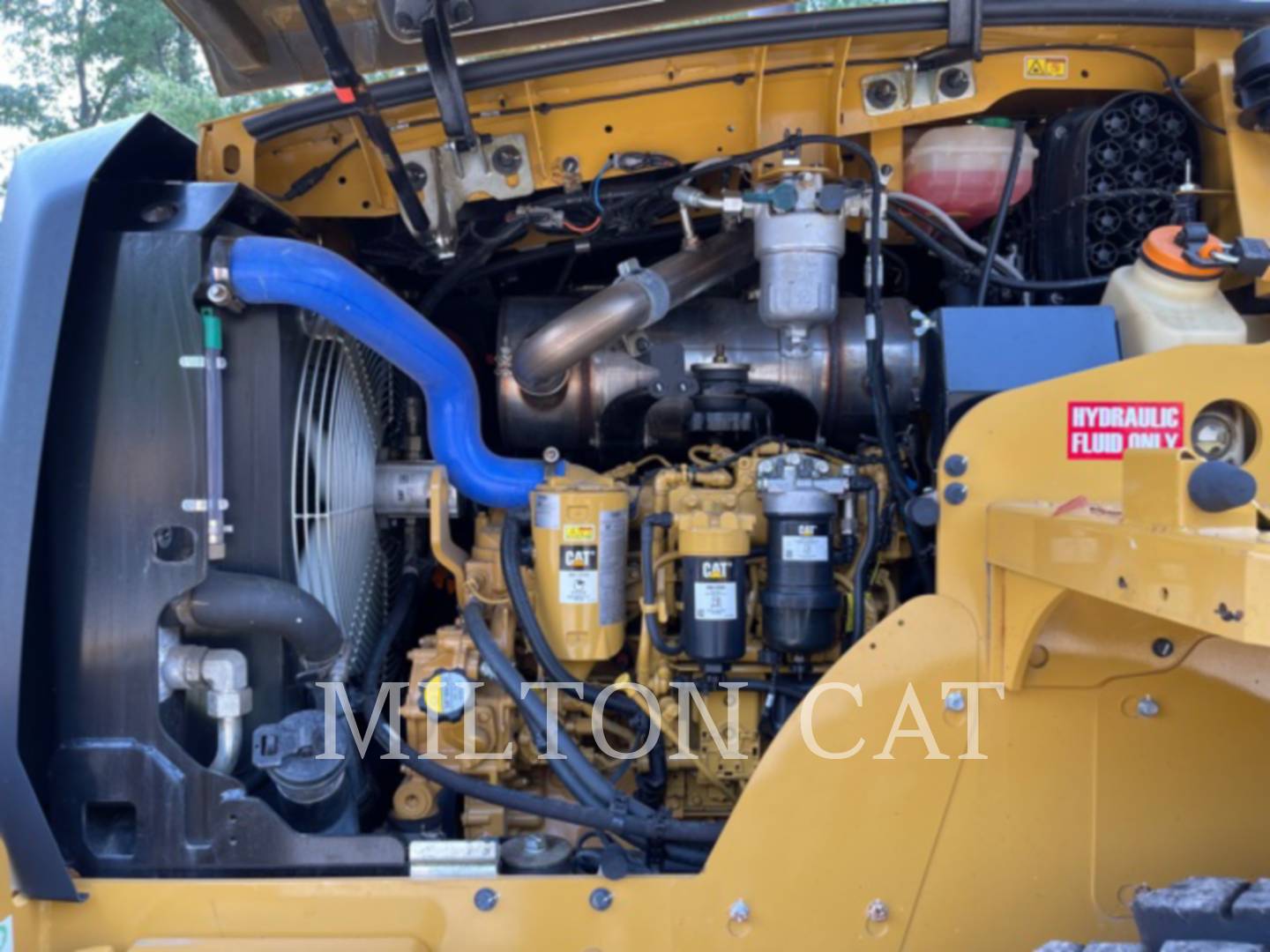 2019 Caterpillar 918M Wheel Loader