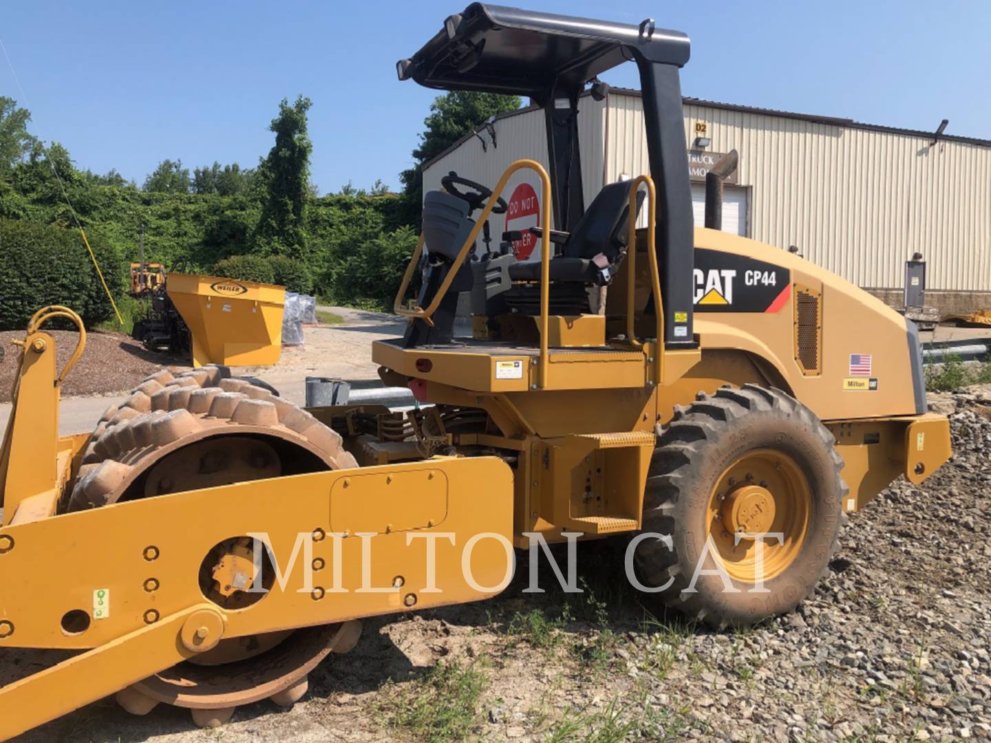 2012 Caterpillar CP44 Compactor