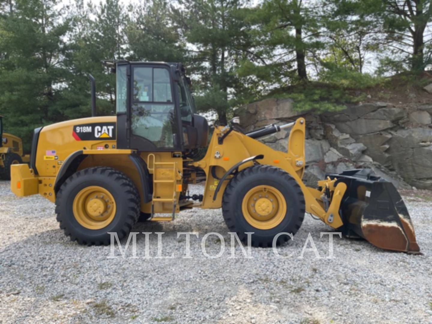 2019 Caterpillar 918M Wheel Loader