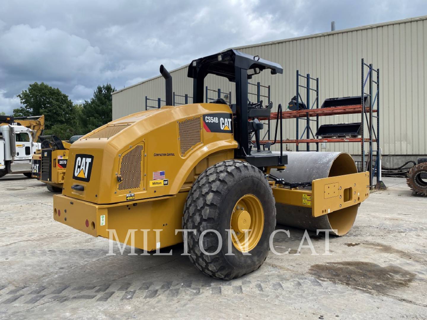 2019 Caterpillar CS54B Compactor