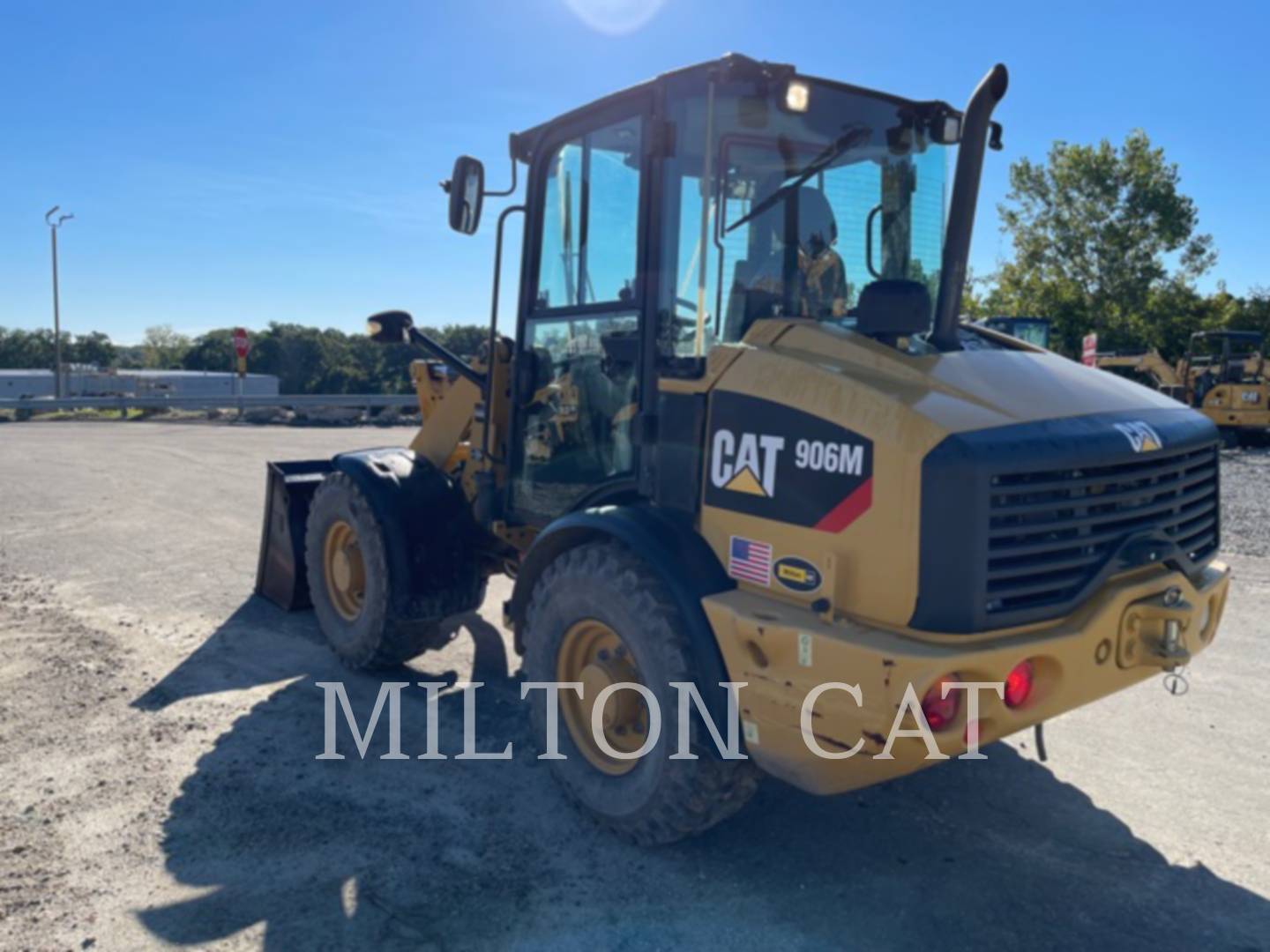 2016 Caterpillar 906M Wheel Loader