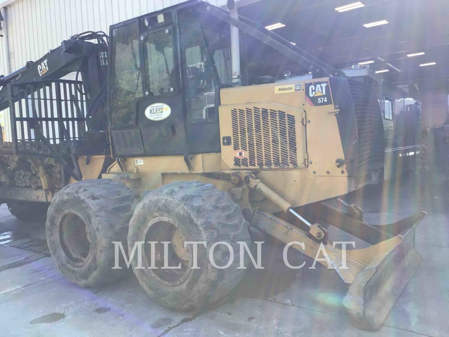 2015 Caterpillar 574 Forwarder