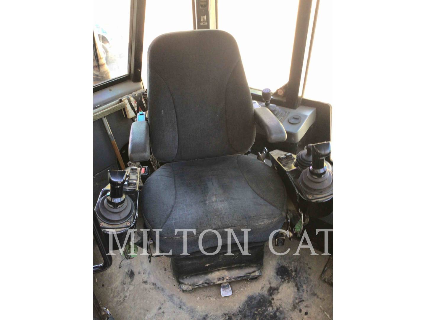 2015 Caterpillar 574 Forwarder